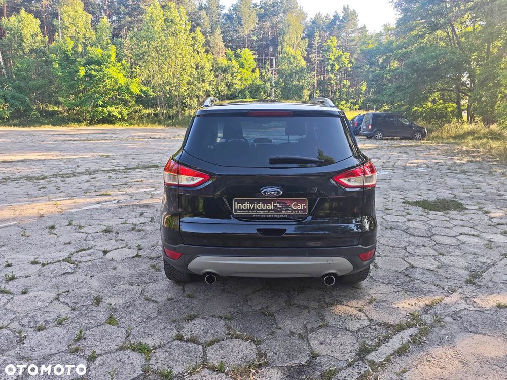 Ford Kuga 2.0 TDCi 4x4 Titanium - 12
