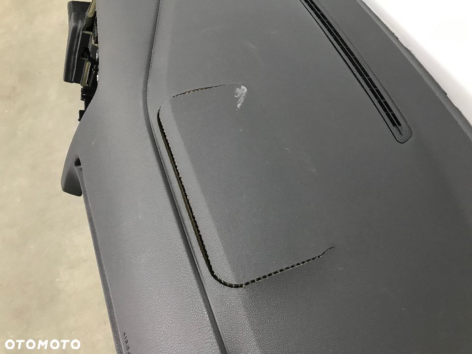 Deska rozdzielcza VW Golf VII 7 kokpit konsola po wystrzale poduszki 2012-2020r. - 4