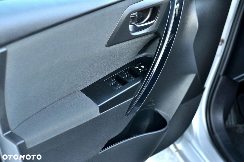 Toyota Auris - 14