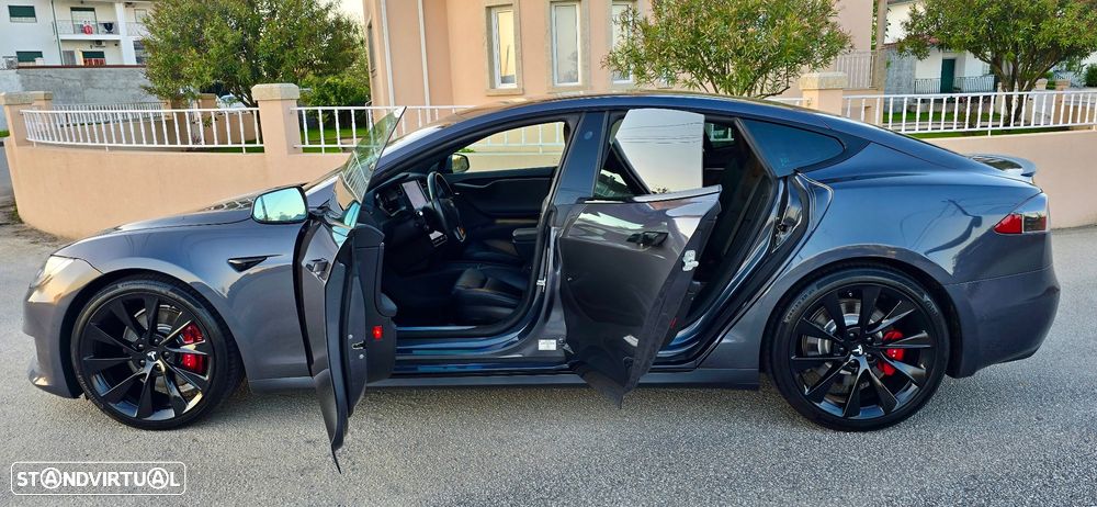 Tesla Model S 100 kWh Long Range Plus AWD - 2