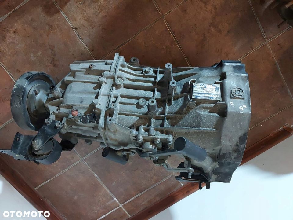 Skrzynia biegów, 6 biegów, 2,5L, Maxity Cabstar - 1