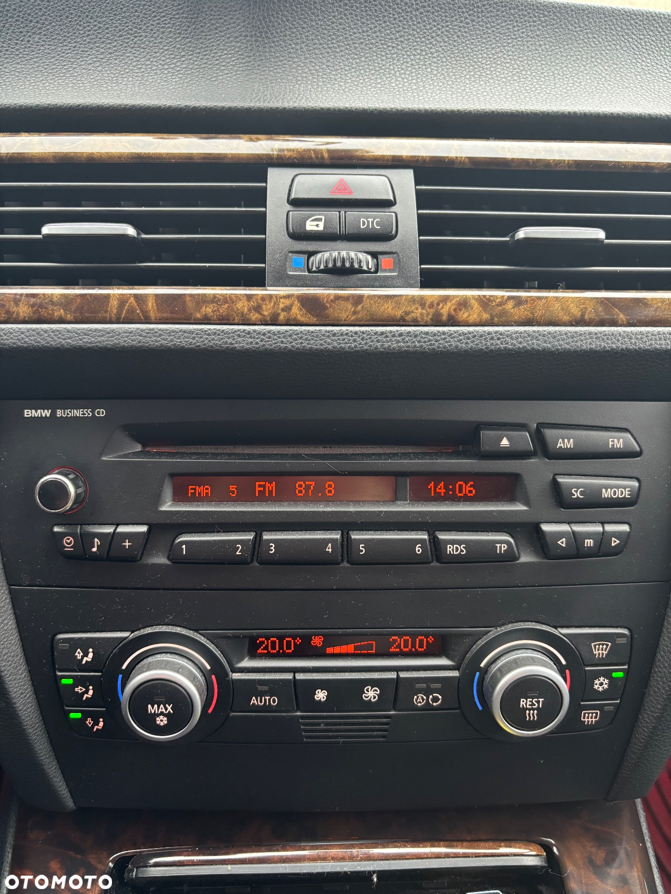 BMW Seria 3 320i - 8