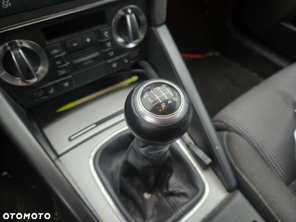 Audi A3 Sportback 2.0 TDI DPF Ambiente - 8