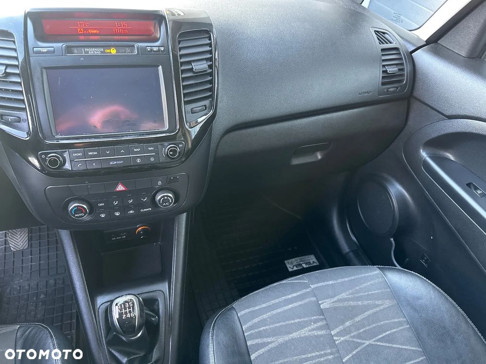 Kia Venga 1.6 Business Line - 26