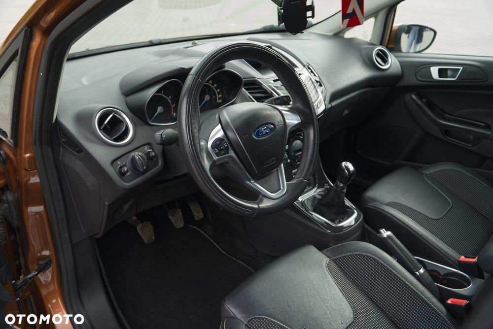 Ford Fiesta 1.0 EcoBoost Titanium ASS - 12