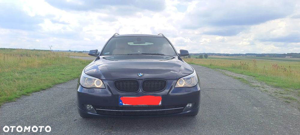 BMW Seria 5 530d Touring Edition Sport - 1