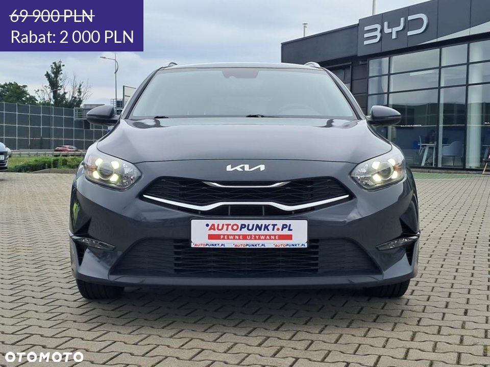 Kia Ceed - 8