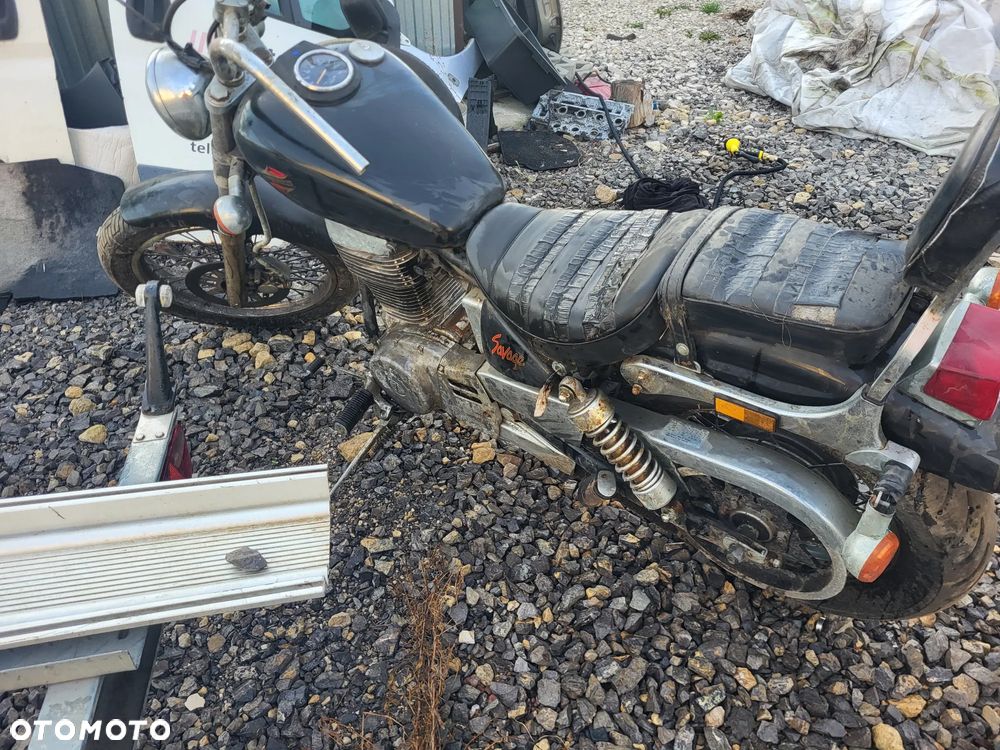 EU Suzuki Savage LS 650 86-04 - Owiewka Szyba Koło Osłona Lagi Tłumik Kanapa Części - 7