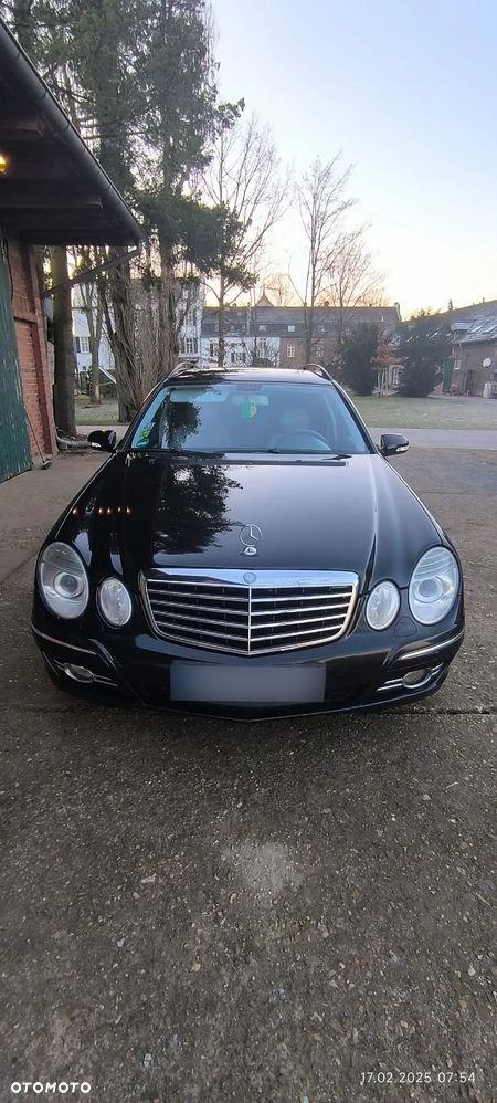 Mercedes-Benz Klasa E 280 CDI 4-Matic T Avantgarde - 3
