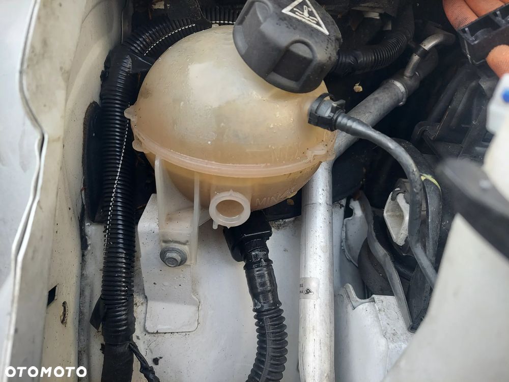 Peugeot 3008 Hybrid4 - 20