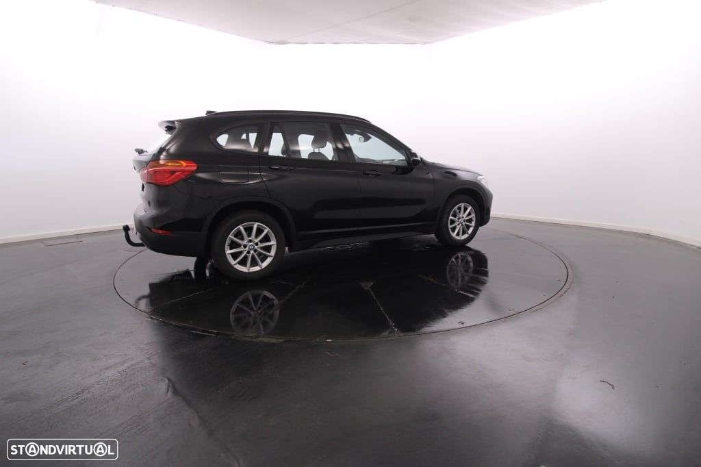 BMW X1 16 d sDrive Advantage - 8