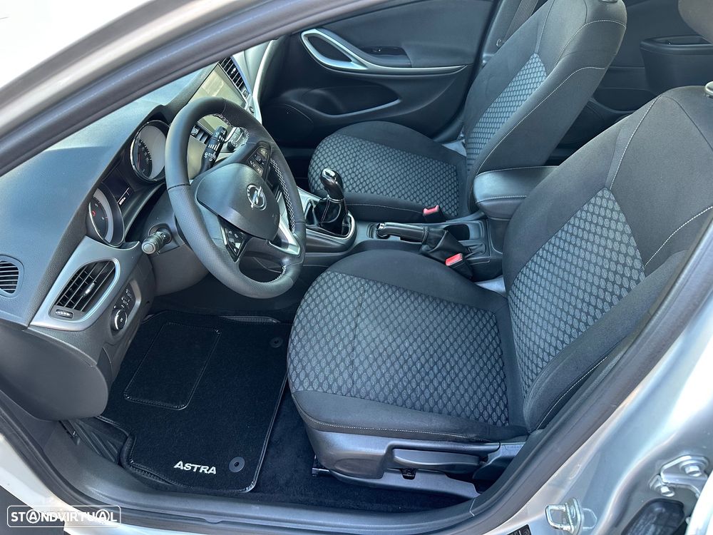 Opel Astra Sports Tourer 1.6 CDTI Dynamic S/S - 16