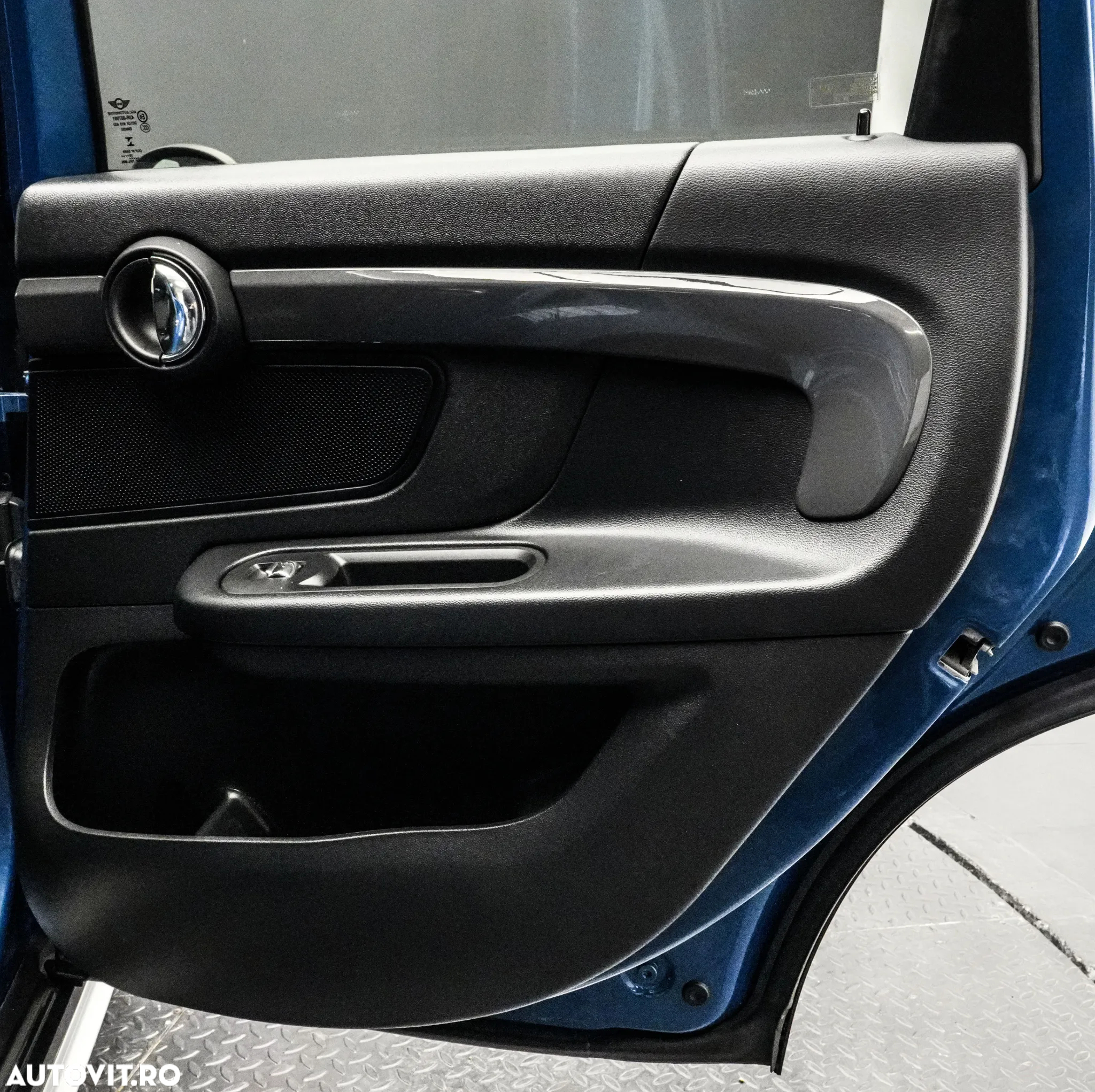Mini Countryman Cooper S E ALL4 AT - 32