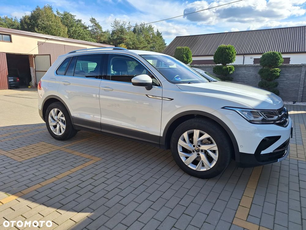 Volkswagen Tiguan - 2