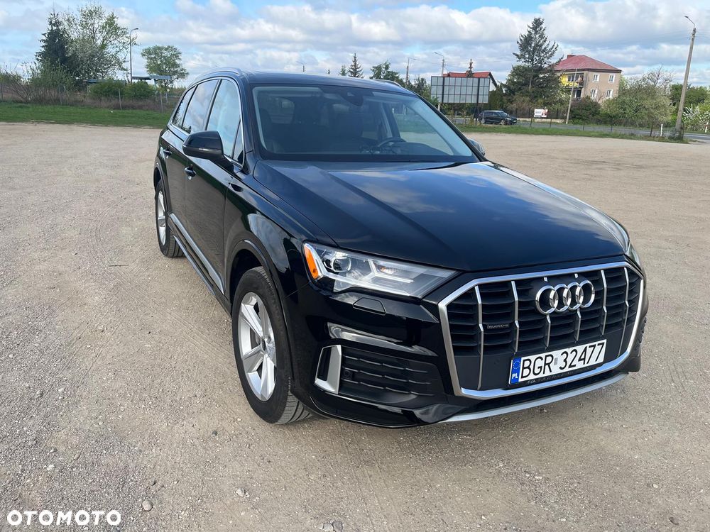 Audi Q7 - 1