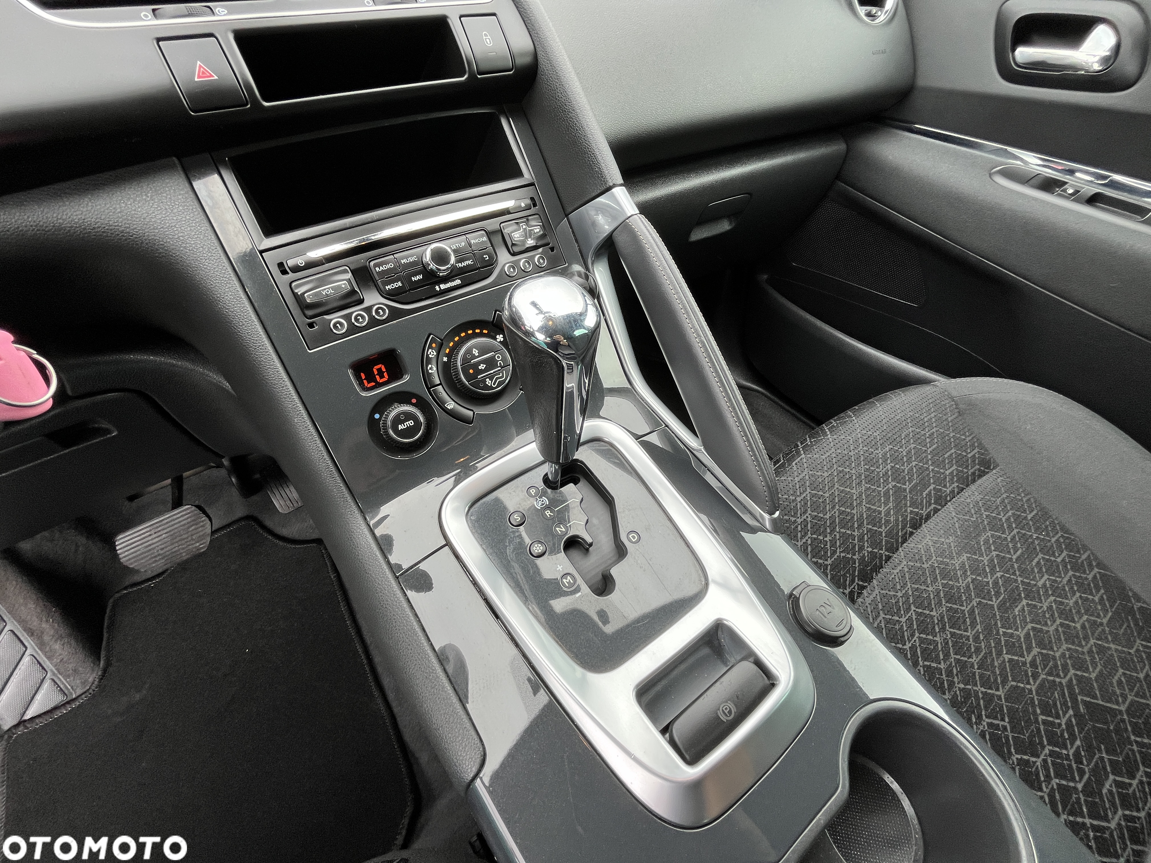 Peugeot 3008 1.6 BlueHDi Active S&S EAT6 - 18