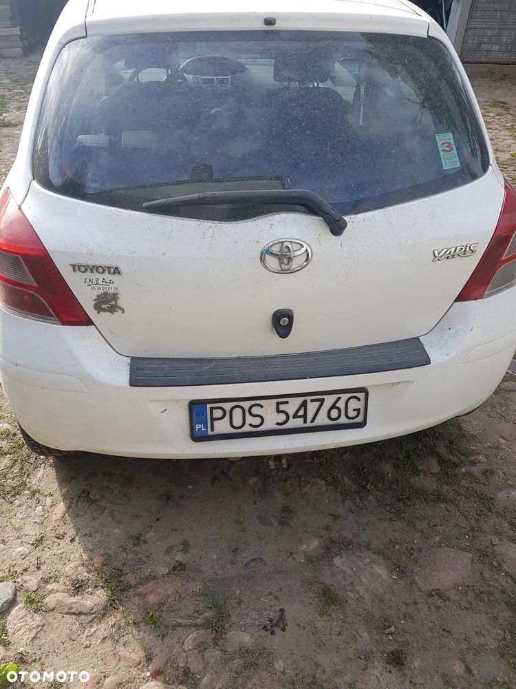 Toyota Yaris 1.4 D-4D Club - 3