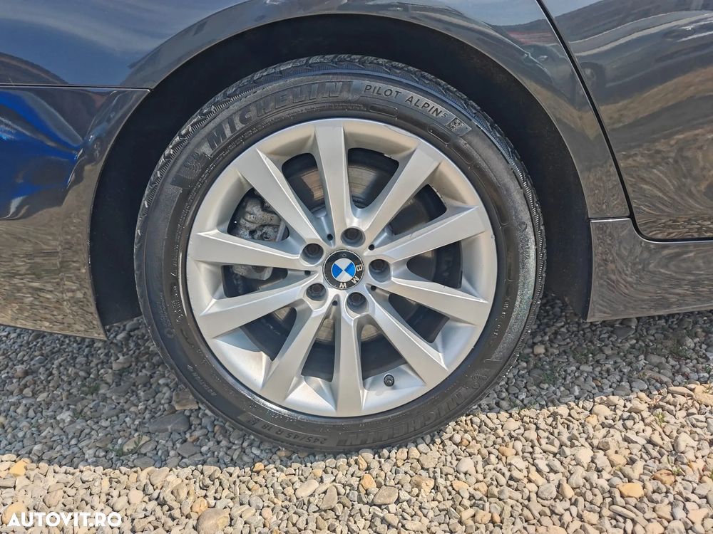 BMW 5 Series 2016 — imagine 37