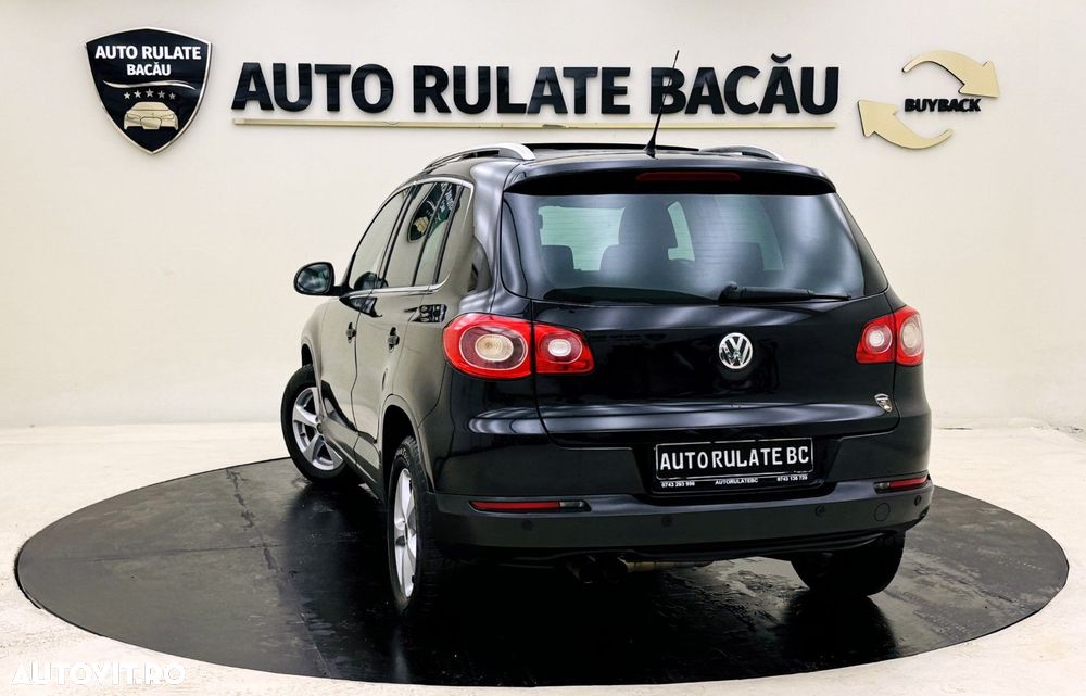 Volkswagen Tiguan - 7