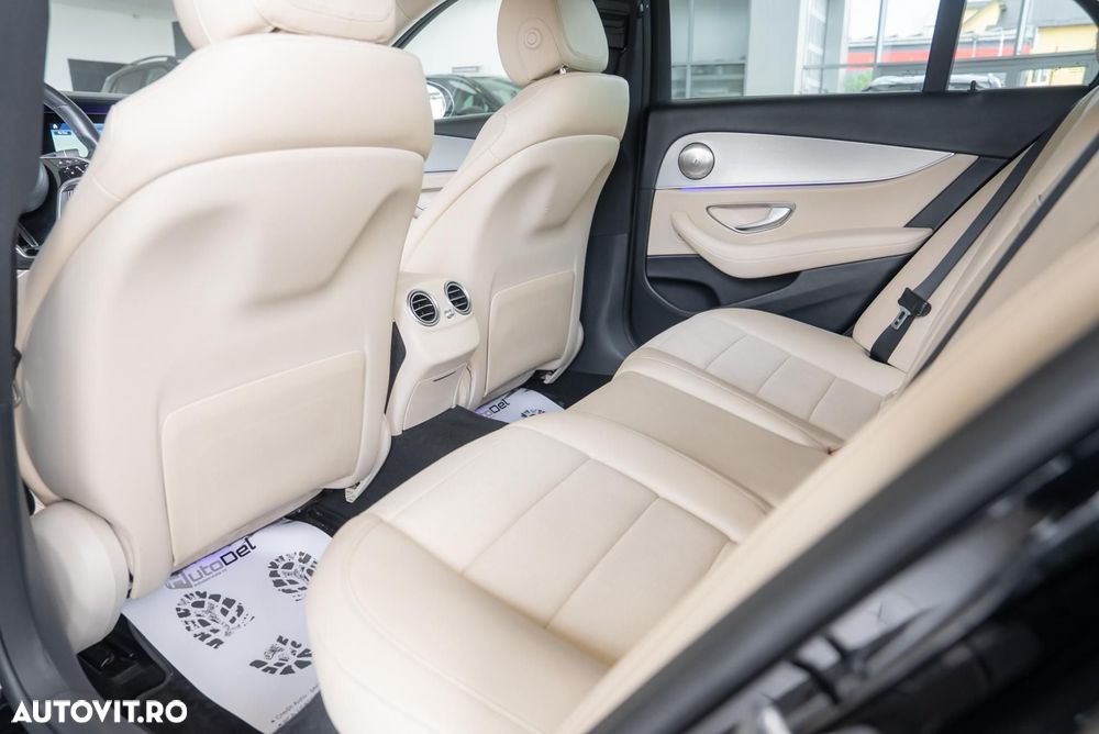 Mercedes-Benz E 220 d 4Matic 9G-TRONIC Avantgarde - 23