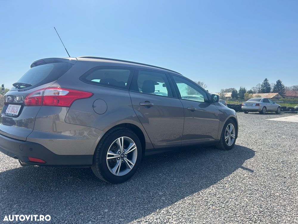 Ford Focus 2.0 TDCI DPF Aut. Champions Edition - 33