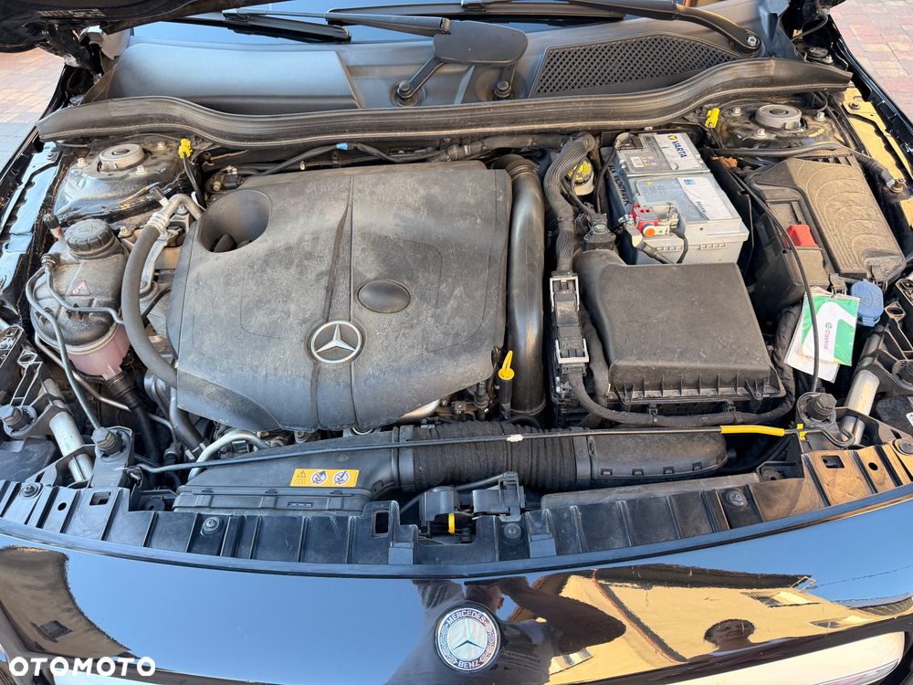 Mercedes-Benz GLA 200 (CDI) d 7G-DCT AMG Line - 23