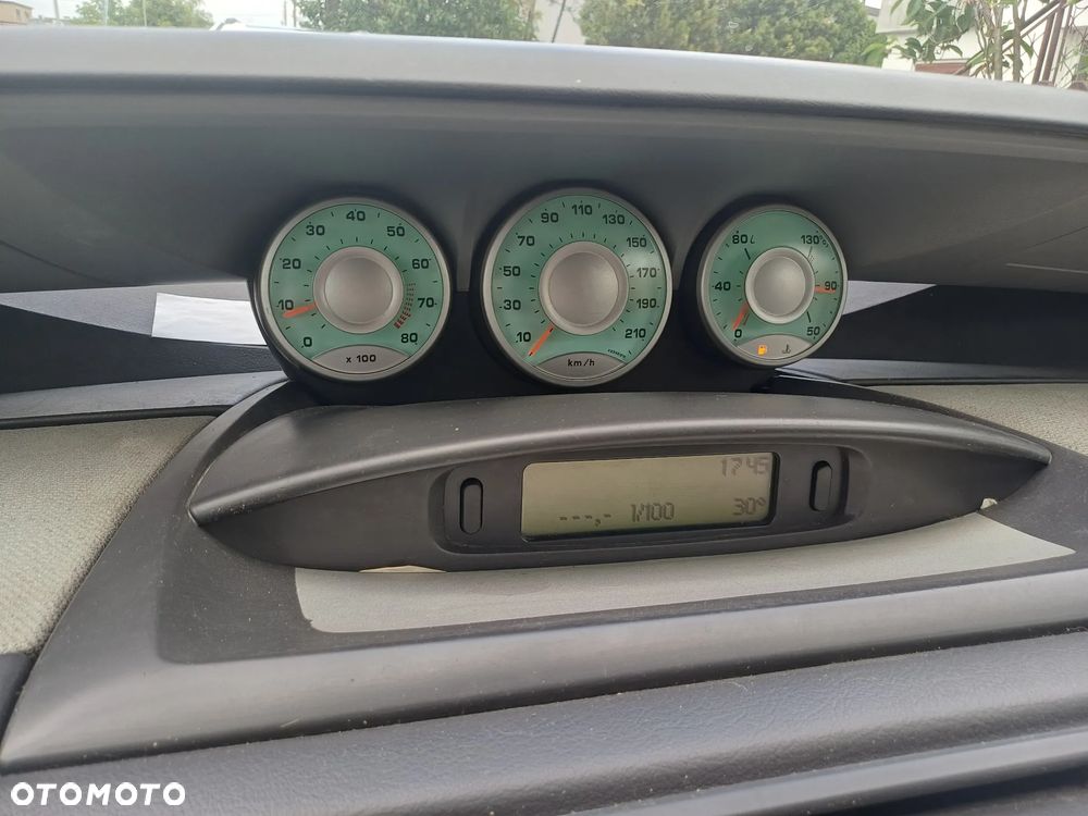 Citroën C8 2.0 Control+ - 9