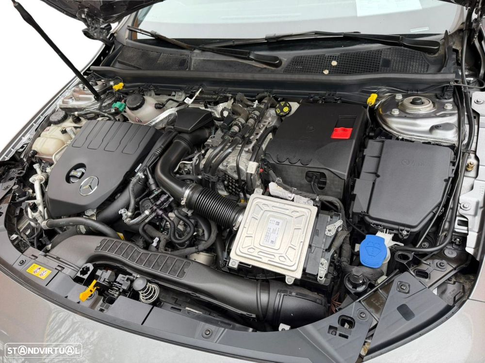 Mercedes-Benz CLA 250 - 38