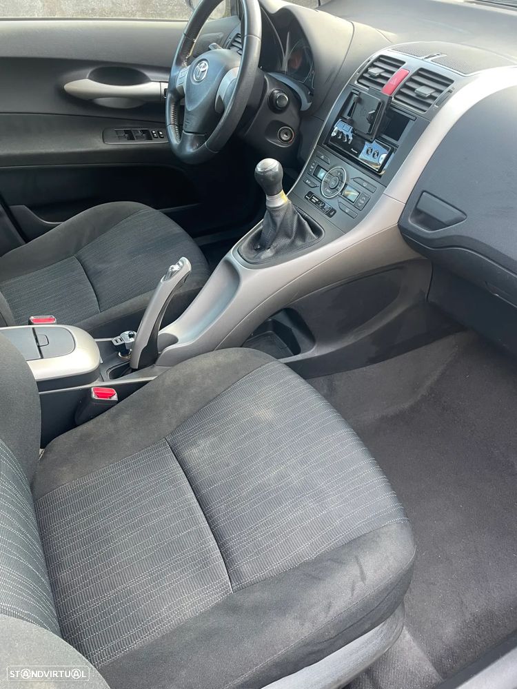 Toyota Auris 1.4 D-4D ACtive - 7