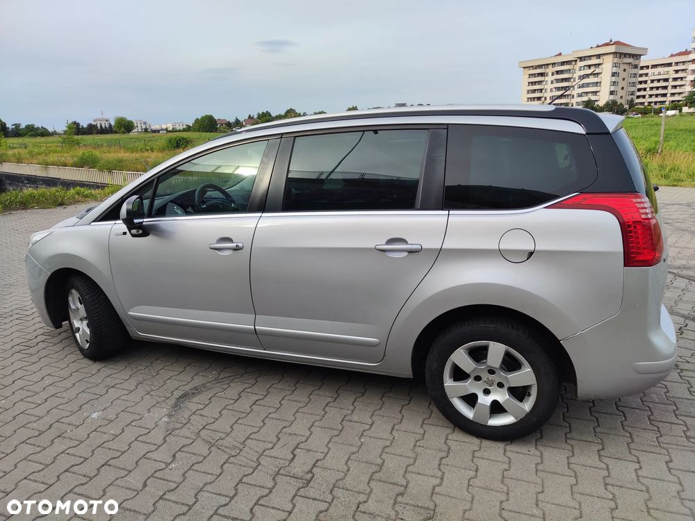 Peugeot 5008 1.6 HDi Style 7os - 1