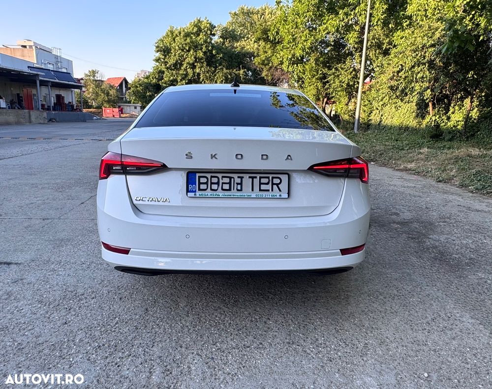 Skoda Octavia 2.0 TDI Ambition - 10