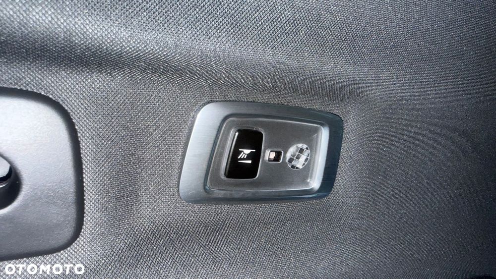 Volvo XC 60 - 35
