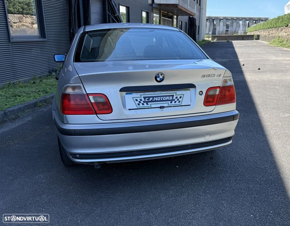 BMW 320 d - 12