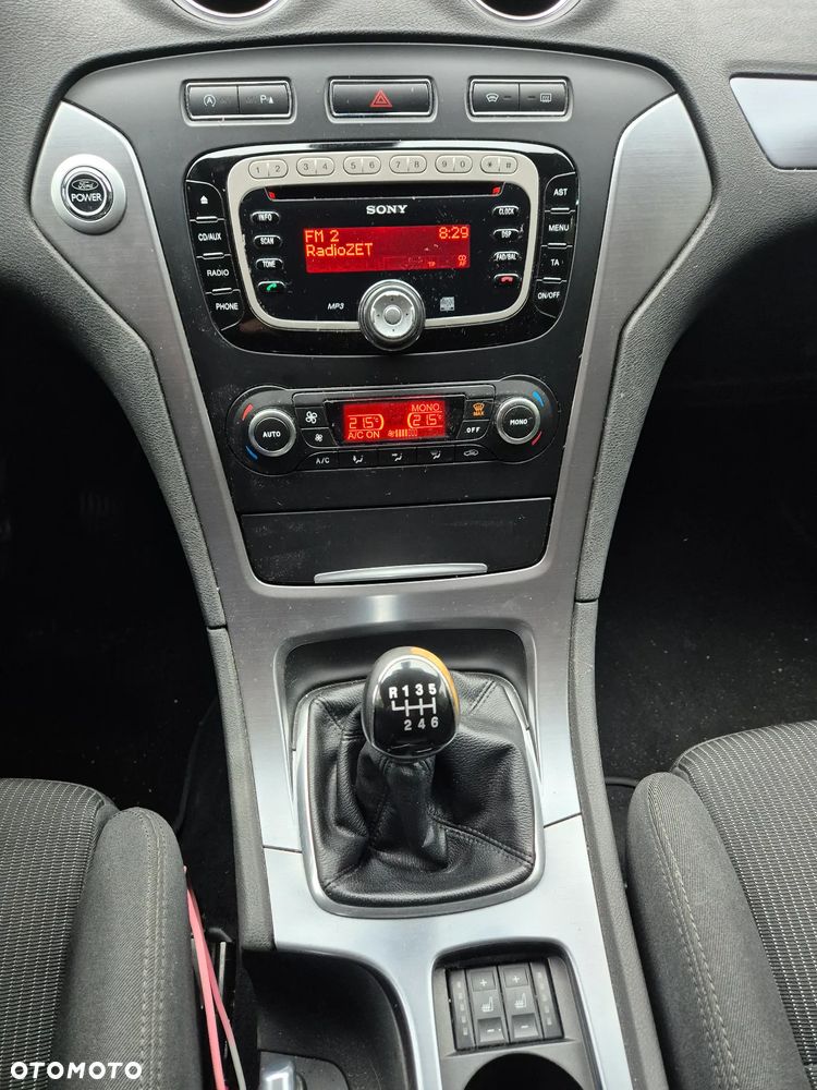 Ford Mondeo 1.6 Eco Boost Start-Stopp Titanium - 11