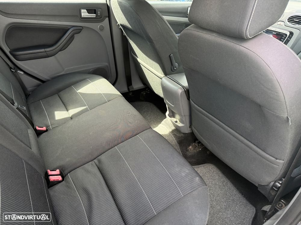 Ford Focus 1.6 TDCi Titanium - 22