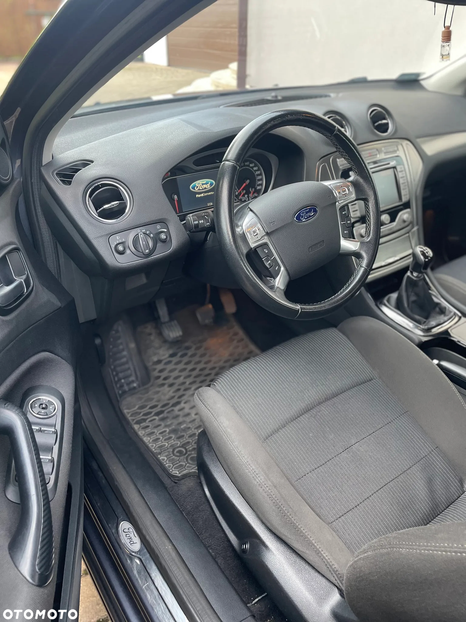 Ford Mondeo 2.0 Titanium - 14