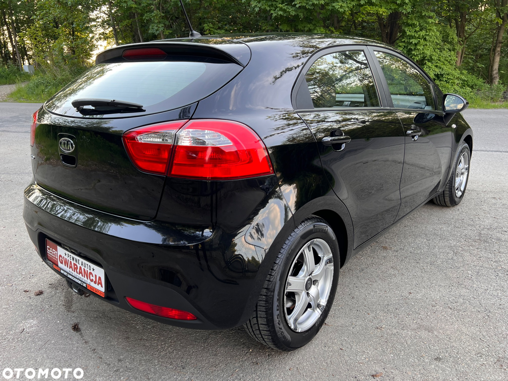 Kia Rio 1.4 L - 7