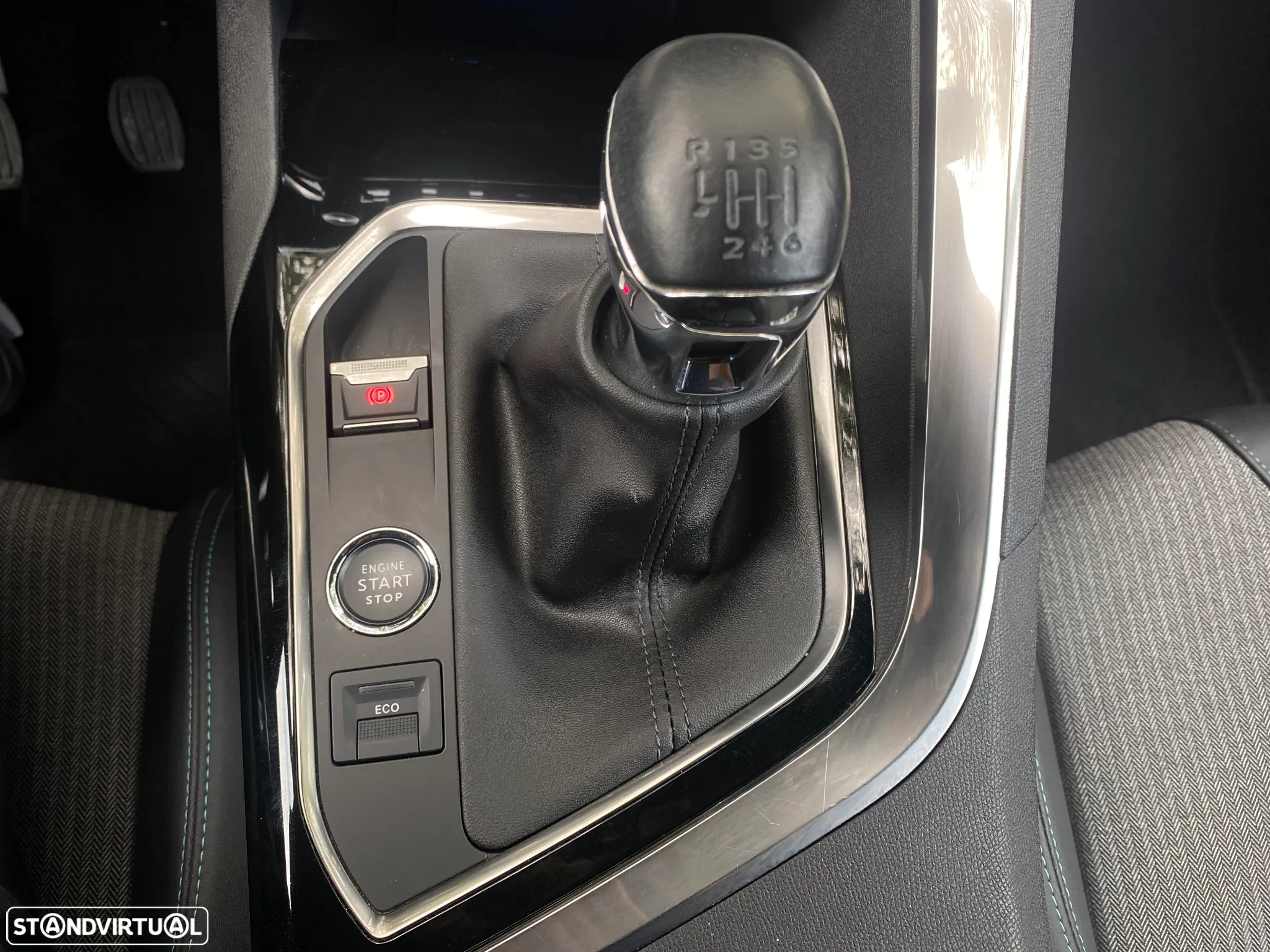 Peugeot 3008 1.2 PureTech Allure Pack - 18