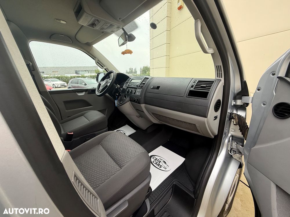 Volkswagen Transporter - 22