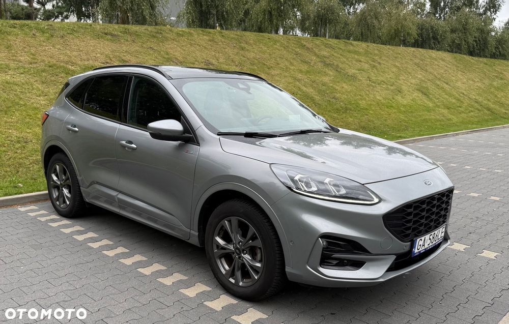 Ford Kuga - 2