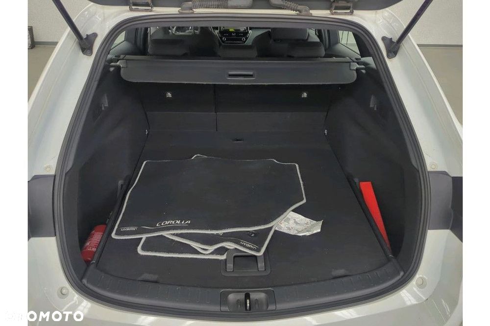 Toyota Corolla 1.8 Hybrid Comfort - 10
