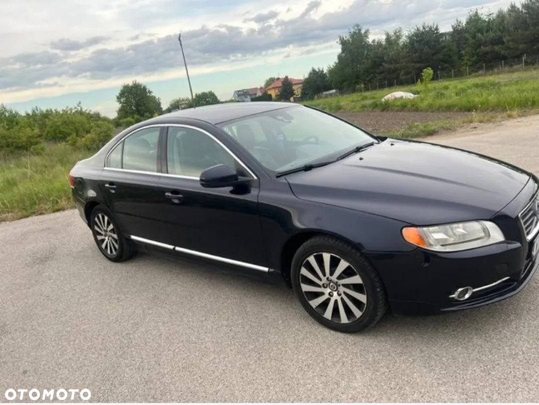 Volvo S80 - 2