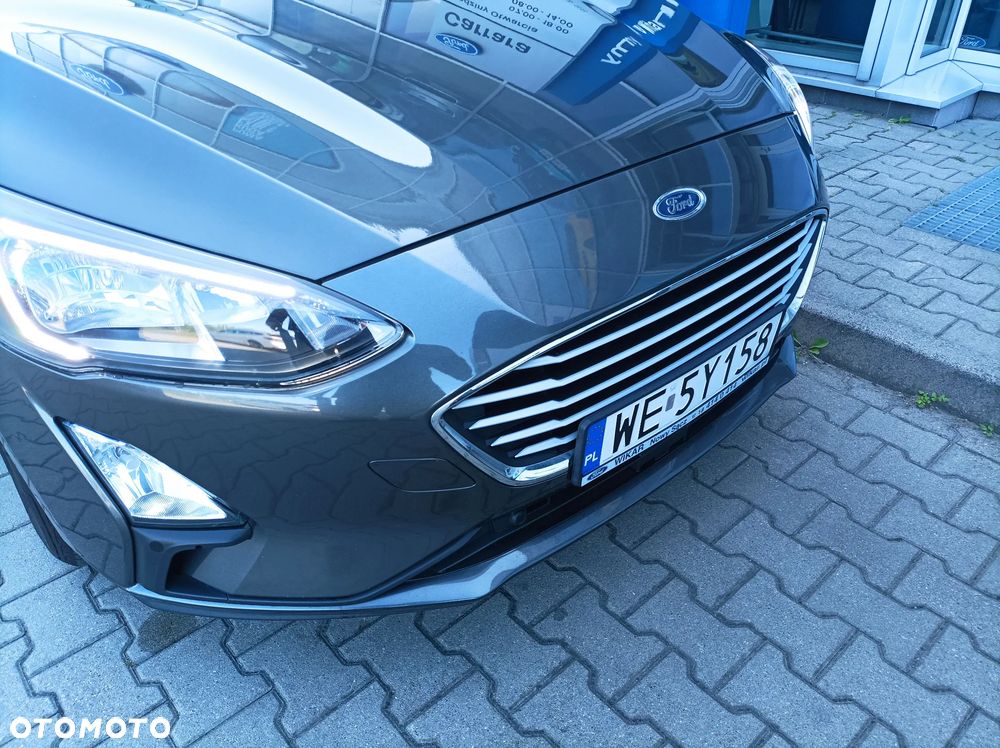 Ford Focus 1.0 EcoBoost mHEV Titanium - 11