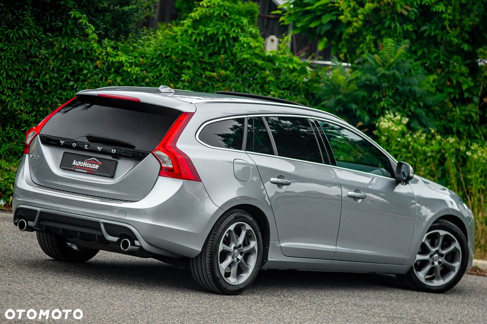 Volvo V60 T3 Geartronic Powershift RDesign - 12