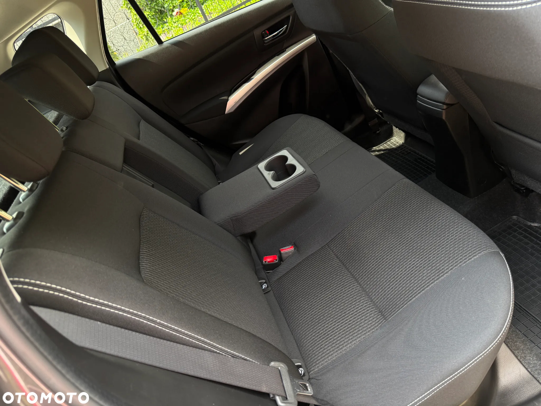 Suzuki SX4 S-Cross 1.4 T Premium 4WD - 34