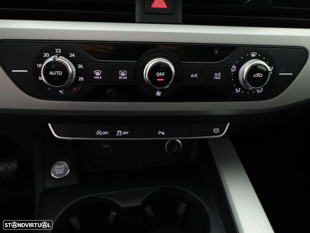 Audi A4 Avant 30 TDI S tronic - 14