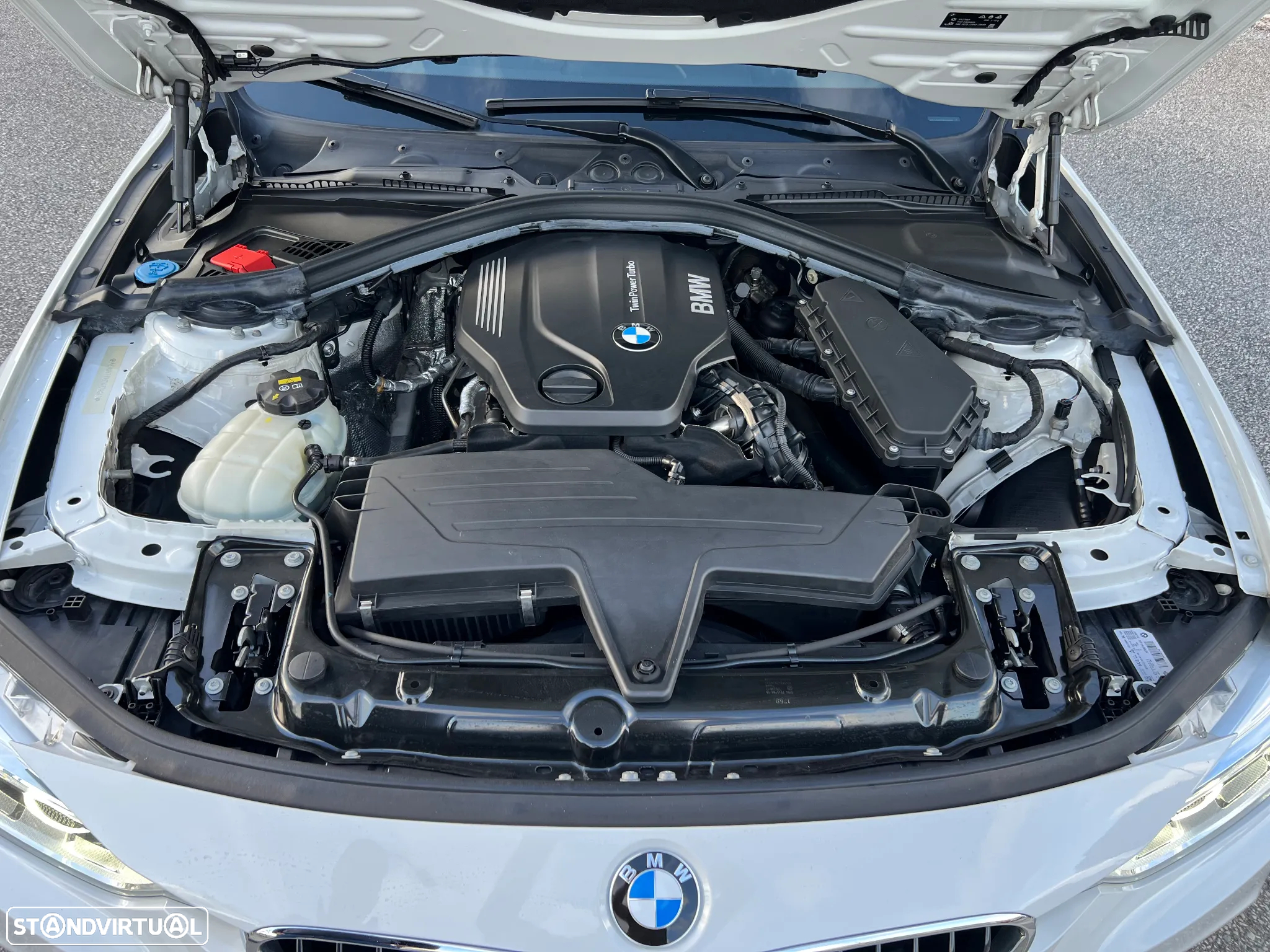 BMW 318 d Touring Pack M Auto - 9