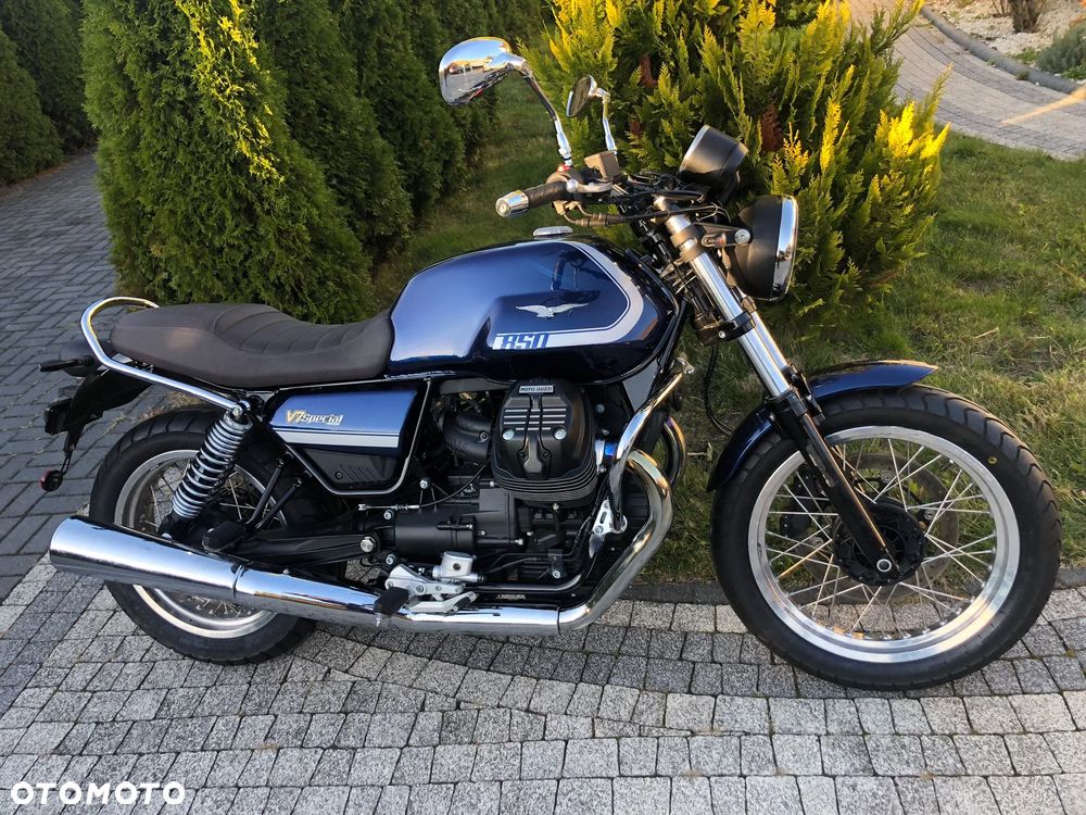 Moto Guzzi V7 - 10