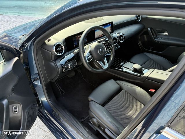 Mercedes-Benz A 180 Limousine d Style Plus Aut. - 12