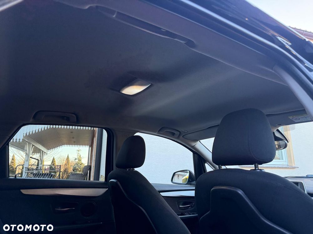 BMW Seria 2 214d - 15